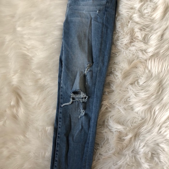 American Eagle Jeans - Picture 4 of 6